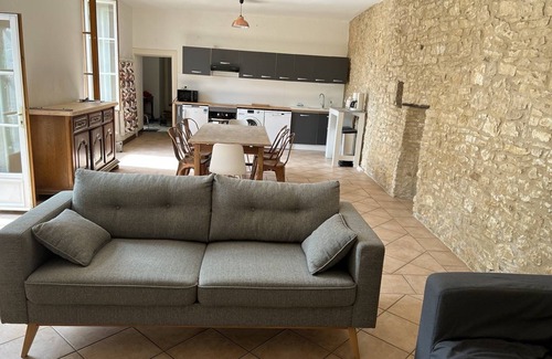 Savignac-les-Eglises House | Grande Maison Familiale