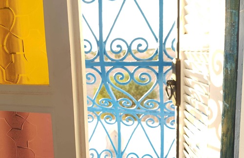 Mellita House | Grande Maison Meublée à Louer/6 Suites/piscine/grand Jardin/grande Capacité