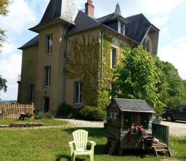 Boussieres Villa | Grange du château