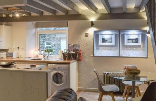 Grasmere House | Grange End Stables