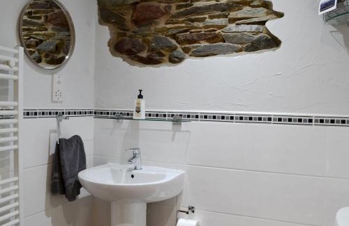 Grasmere House | Grange End Stables