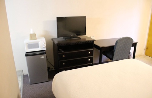 North East Hotel | Grapevine Inn