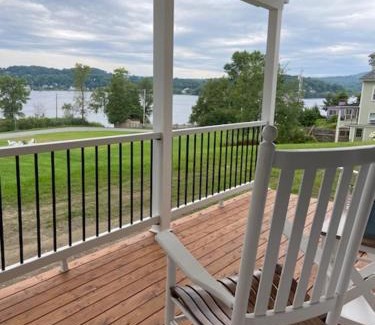 Newport House | Gray's Manor - Lake Memphremagog