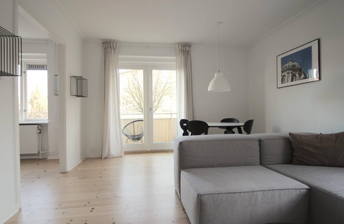 Charlottenlund Apartment | Great 2-bed w/balcony in Charlottenlund - 194