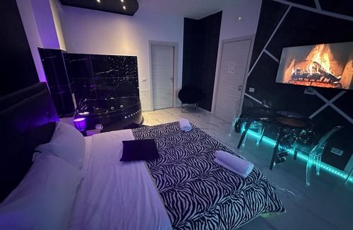 Acerra Bed & Breakfast | Great choice for relaxing, with hot tubs and more.