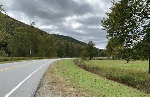 Austin House | Great fishing, snowmobile and hunting cabin