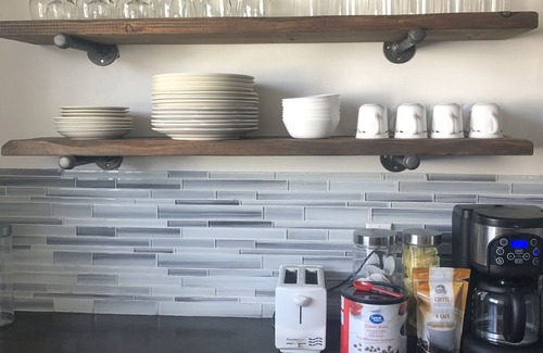 Hinton House | Great for Groups , Close to Jasper Park!