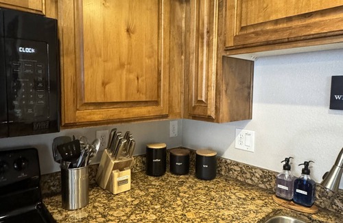 Mesquite Condo | Great Ground Level Getaway! Sleeps 6.