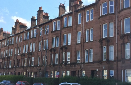 Whiteinch Apartment | Great Location, 2 Bed Scotstoun/West End Flat
