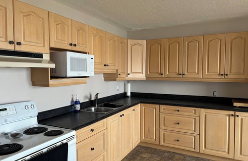 Callander Cottage | Great location and cozy cottage. Ice fishing. Walk in water entrance. Weed free