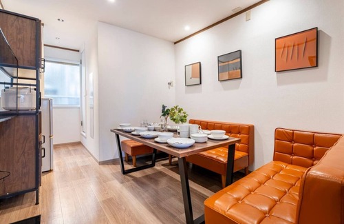 Motomatchi Apartment | Great location for sightseeing 8 minutes walk from Namba Station Accommodates up to 9 people IM2 - Ikemune Building 2F/Osaka Ōsaka