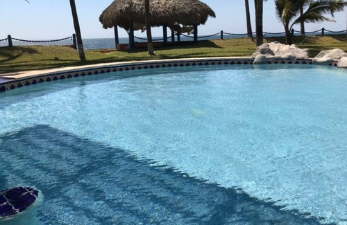 Monterrico House | Great Ocean Front Home MR031