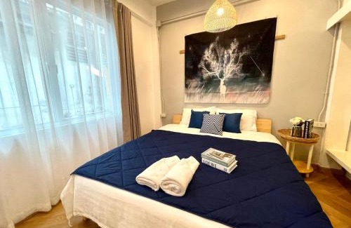 Talat Yot Apartment | Great relaxing in oldtown, Entire floor, near Grand Palace