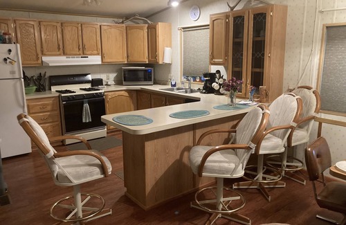 Halfway Apartment | Great town house located in beautiful Halfway Oregon. Gateway to Hells Canyon!