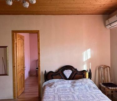 Zaqatala House | Green