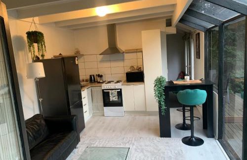 Monbulk Apartment | Green Forrest Cottage