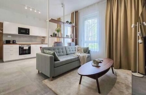 Torokbalint Apartment | Green Home Apartment