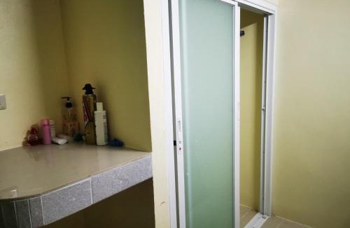Nanai Road Apartment | Green house