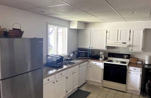 East Haven  Rutland County Apartment | Green Mountain Access:nn