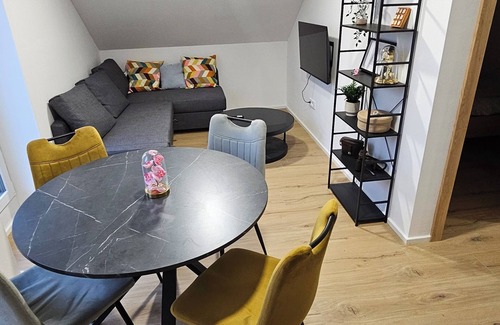 Cerknica Apartment | Green Retreat Apartment Kranjc