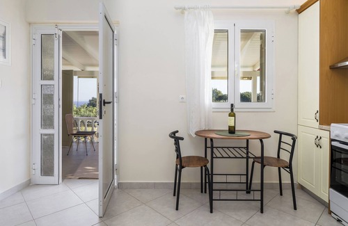 Spartia Villa | Green retreat ,family friendly , sea view, privacy, picturesque village
