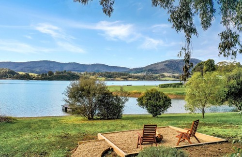 Howqua Inlet House | Green Stones - Amazing Waterfront Location