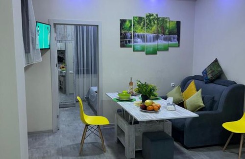 Yerevan Apartment | GREEN THERAPY Self Check In