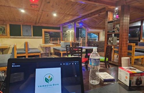 Waknaghat House | Green Valley Waknaghat by Vairagya Hospitality