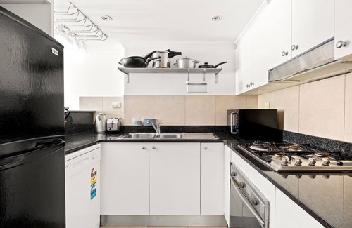 Woolloomooloo Apartment | Green Views & Great Location: Inner-City 1-Bed
