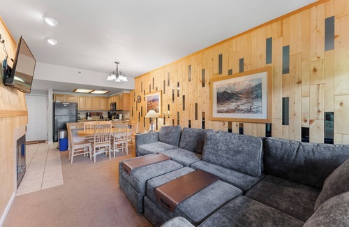 East Village at Copper Apartment | Greens at Copper #318 By Summit County Mountain Retreats