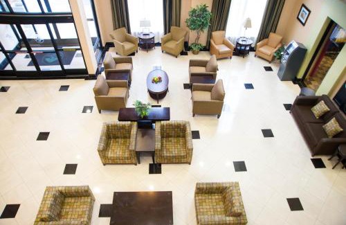 Florence Hotel | GreenTree Inn and Suites Florence, AZ