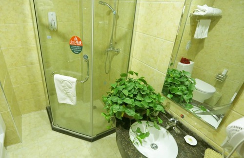 Bengbu Hotel | GreenTree Inn BengBu GuZhen GuYang Road Experimental Middle School Express Hotel