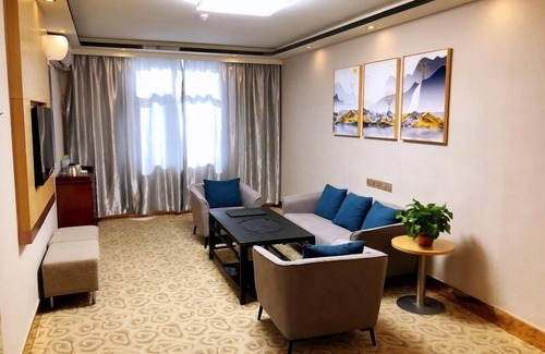 Binzhou Hotel | GreenTree Inn Binzhou Wudi Ginza Square Express Hotel
