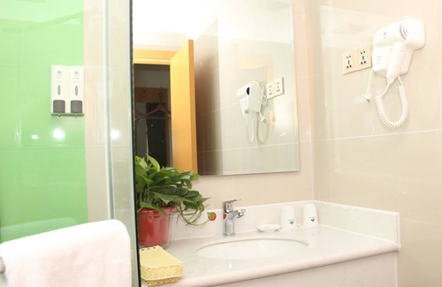 Binzhou Hotel | GreenTree Inn Binzhou Wudi Ginza Square Express Hotel
