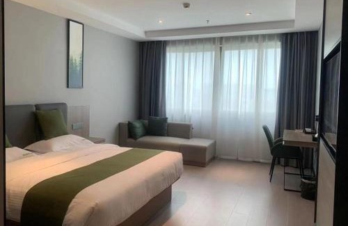 Nantong Hotel | GreenTree Inn Express Hotel Nantong Tongzhou Shigang Town