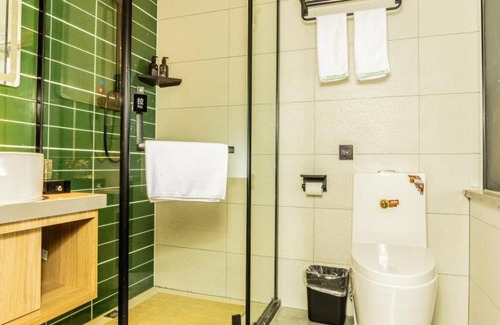 Yingzhou District Hotel | GreenTree Inn Express Hotel Fuyang Development Zone Oriental Pearl