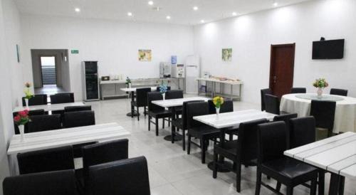Wuxi Hotel | GreenTree Inn JiangSu DingShu Twon JieFang(E) Road Express Hotel
