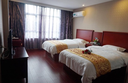 Xiqing Qu Hotel | GreenTree Inn Tianjin Xiqing District Xiuchuan Road Sunshine 100 Express Hotel
