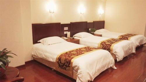 Xiqing Qu Hotel | GreenTree Inn Tianjin Xiqing District Xiuchuan Road Sunshine 100