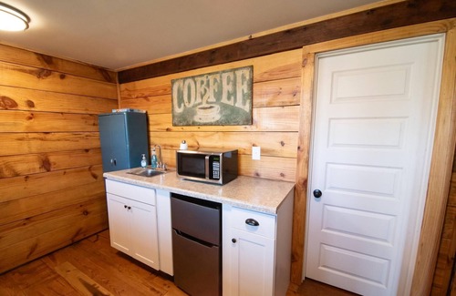 Altamont Cabin | Greeter Falls Lodge Unit 3