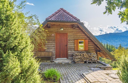 Hrib pri Hinjah Other | Grey green and fun 4 YOU - 2 Cottages