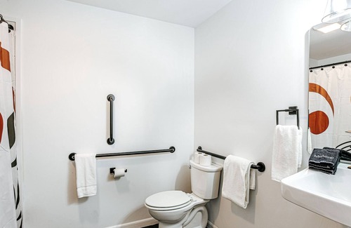 Waynesboro Cabin | Grey Pine Lodge