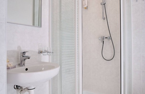 Limbazi Municipality Hotel | Grill House & Hotel PERNIGELE