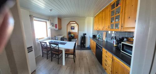 Ytre Vinje House | Grimsøy Lofoten House
