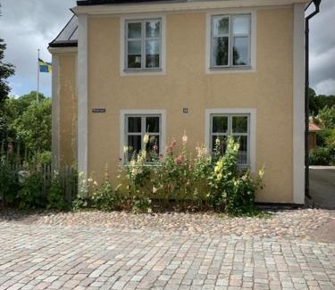 Soderkoping House | Grindhuset