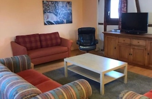 Molschleben House | Große Ferienwohnung für 9- 13 Personen Nahe Gotha/erfurt und Weimar