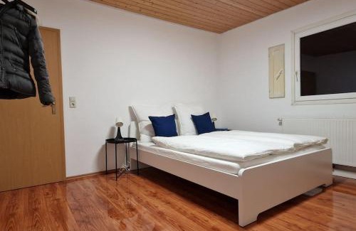 Eutritzsch Apartment | Große, geräumige Unterkunft für bis zu 14 Personen!