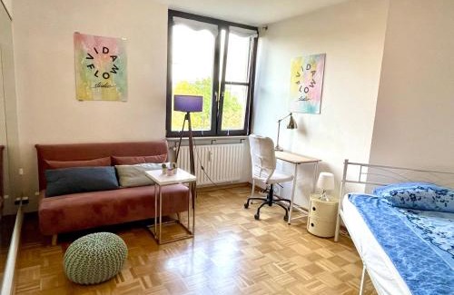 Englschalking House | Großes Privatzimmer in Messe und Oktoberfest Nähe