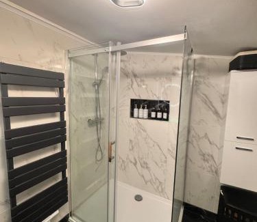 Großdeuben Apartment | Großzügige 2-Etagen-Wohnung - Garten& Natur&See