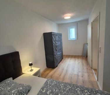 Bad Abbach Apartment | Großzügige 96 qm Wohnung mit 2 Schlafzimmern und großem Wohnzimmer